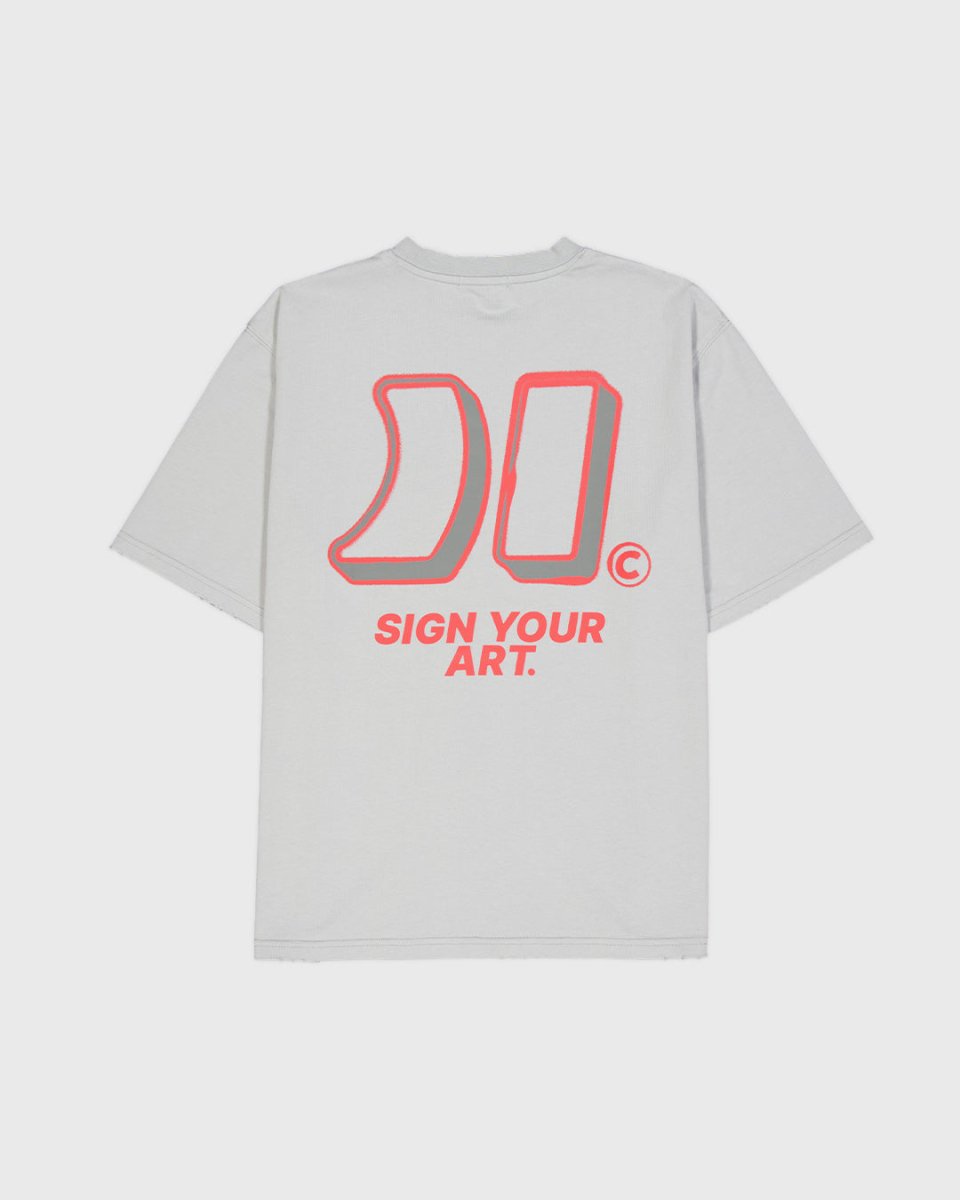 Camiseta gris icónica