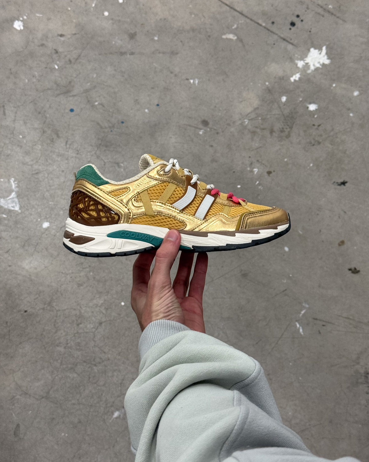 2003 Golden Flame