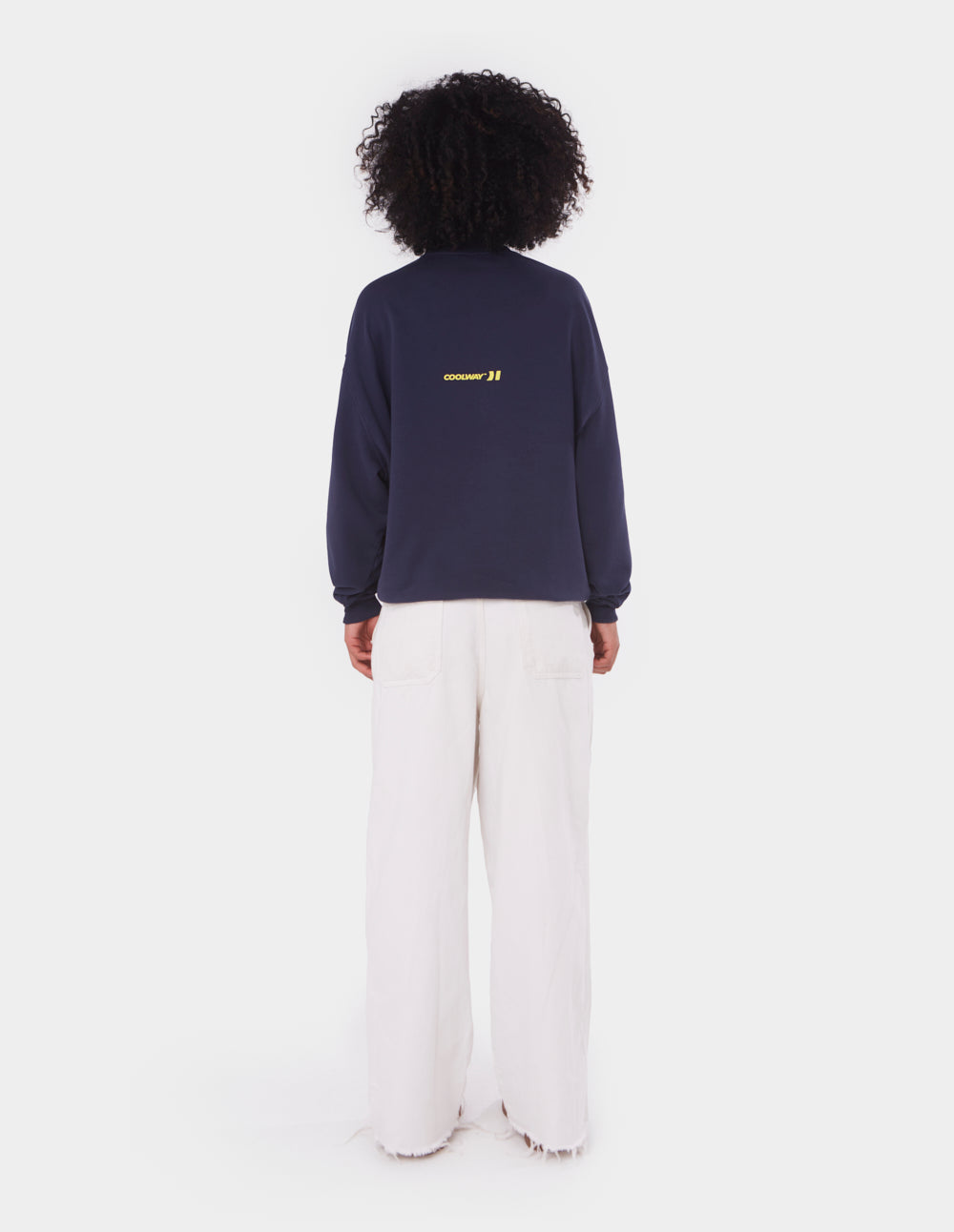 STRAIGHT NAVY CREWNECK