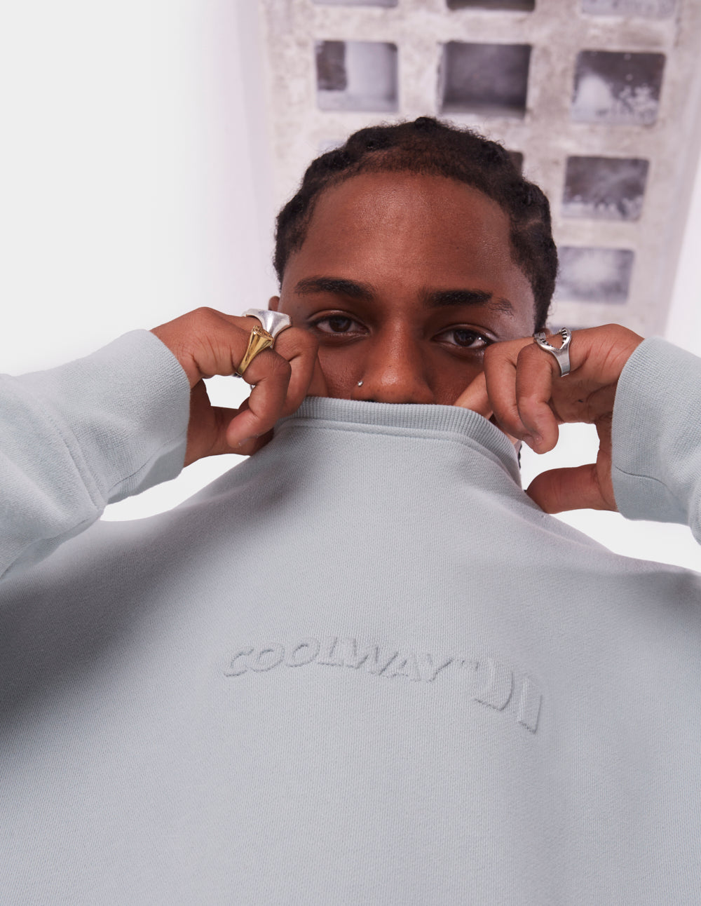 EMBOSSED SKY BLUE CREWNECK